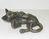Oriele Bronze: Cat On It's Back