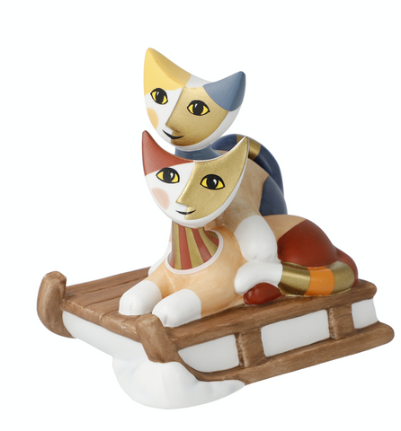 Rosina Wachtmeister Cats The Giro in Slitta sledging is such fun