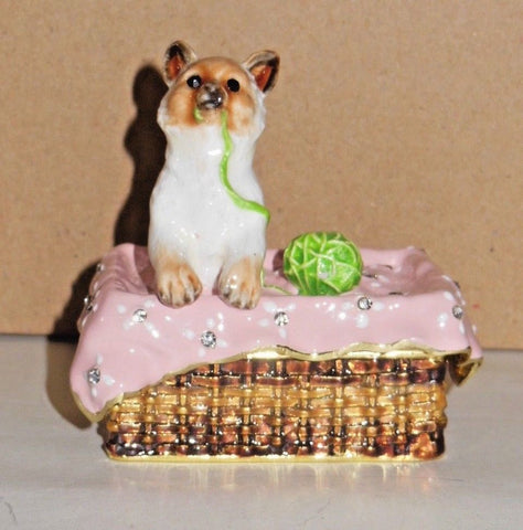 Juliana Treasured Trinkets Ginger And White Cat In A Basket Trinket Box